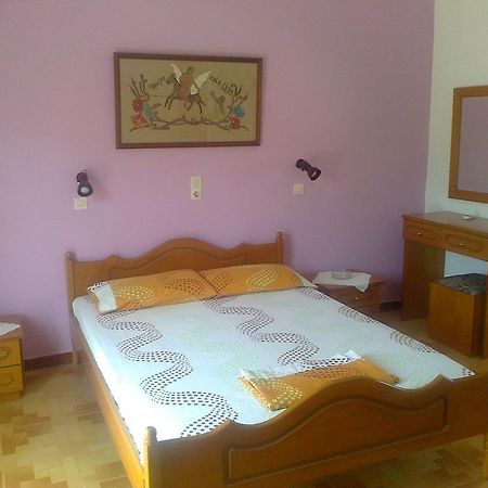 Dionysia Apartments Kéfalos Esterno foto
