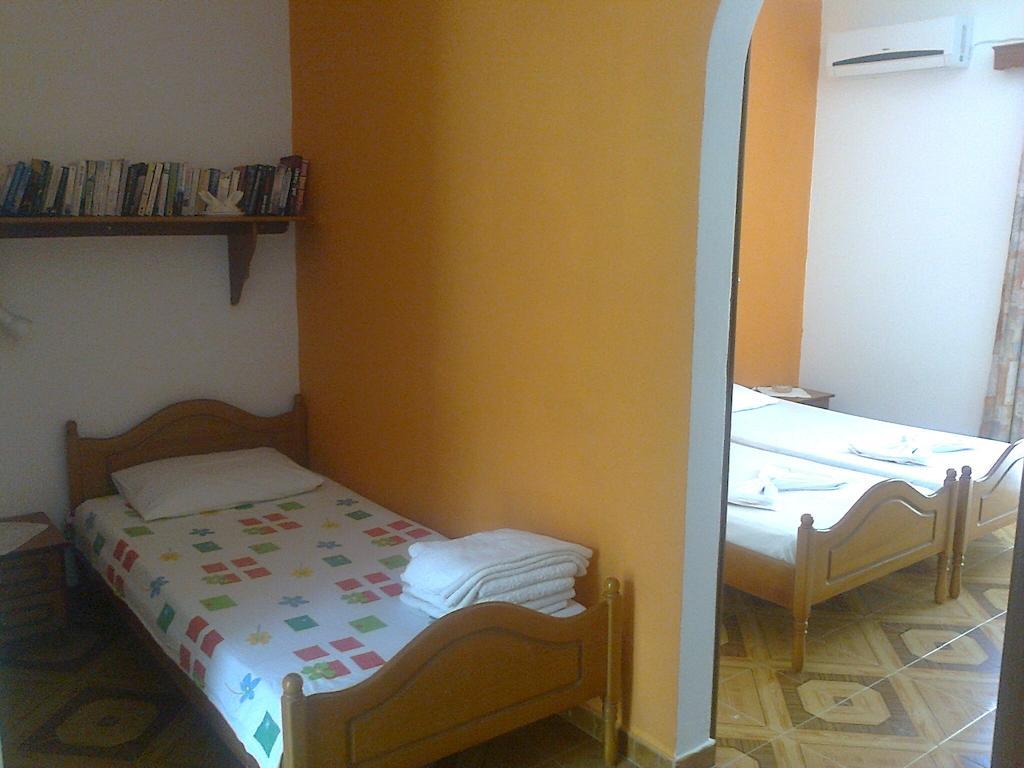 Dionysia Apartments Kéfalos Esterno foto